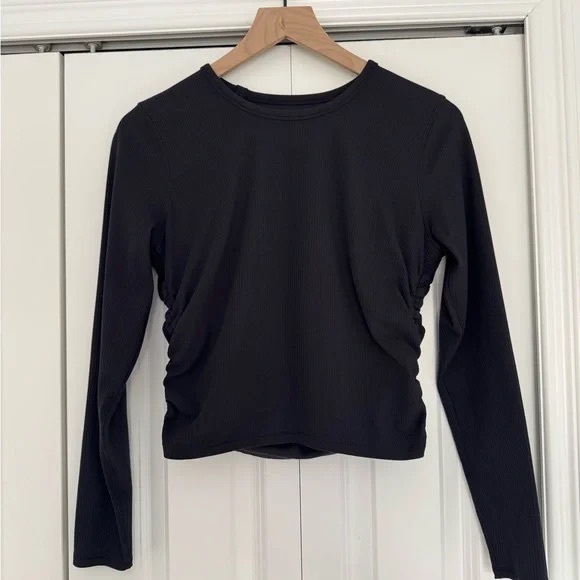 lululemon athletica Tops - lululemon athletica Black Long Sleeve Top